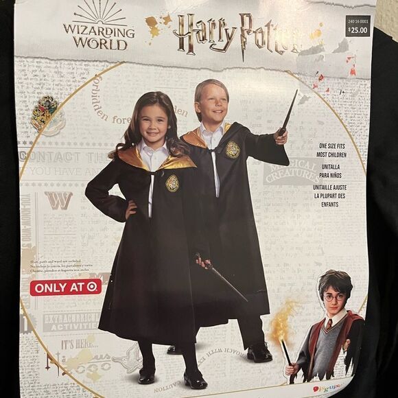 New Harry Potter Hooded Robe - Picture 4 of 4